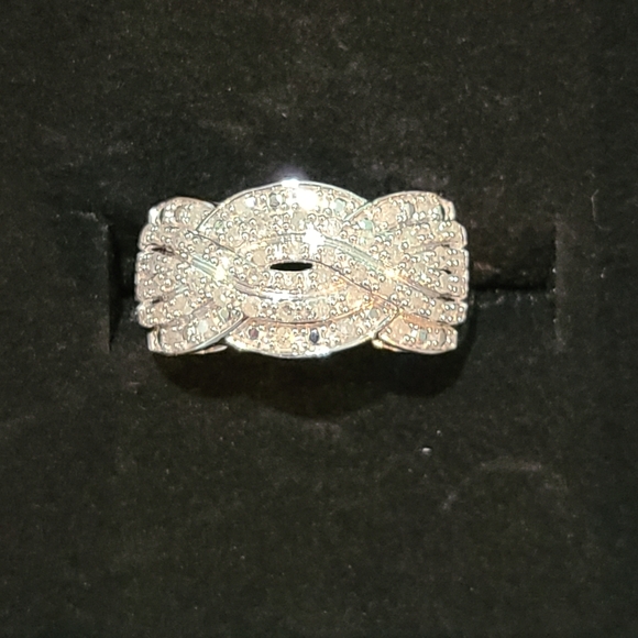 ❌SOLD❌ 1/2CT DIAMOND RING💍 - Picture 3 of 10